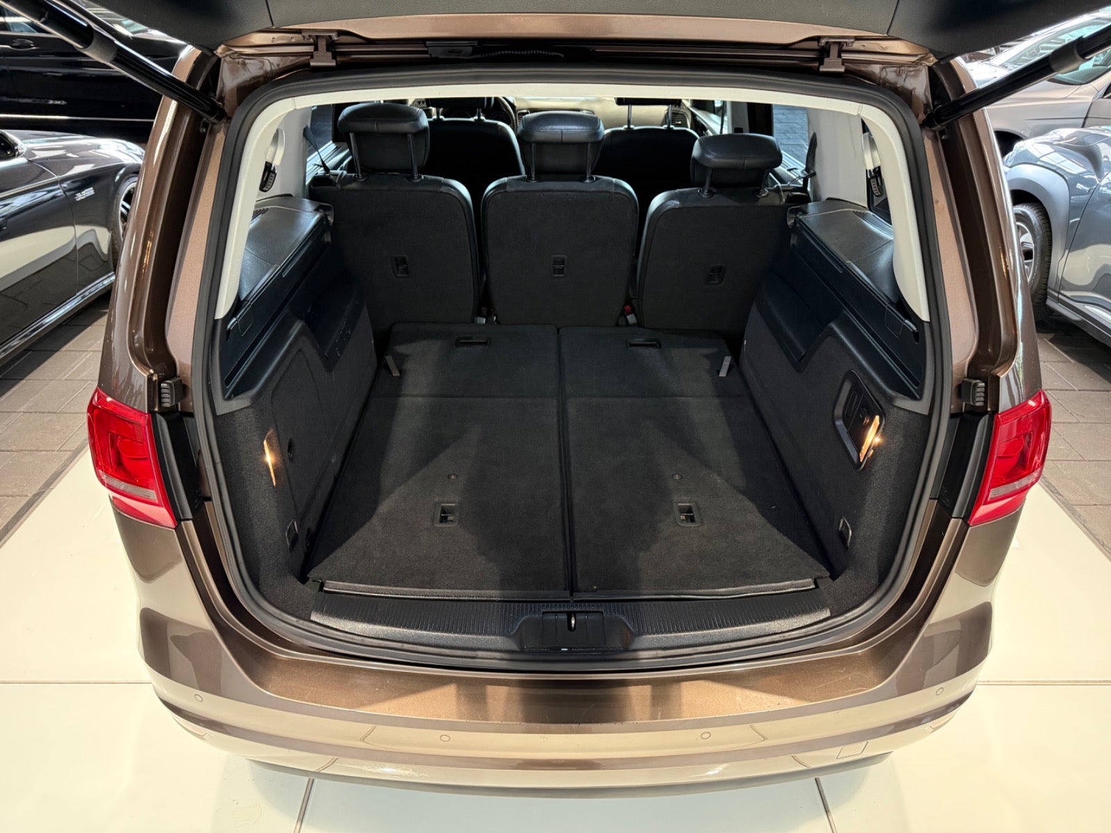 Billede af VW Sharan 2,0 TDi 140 Highline DSG BMT 7prs