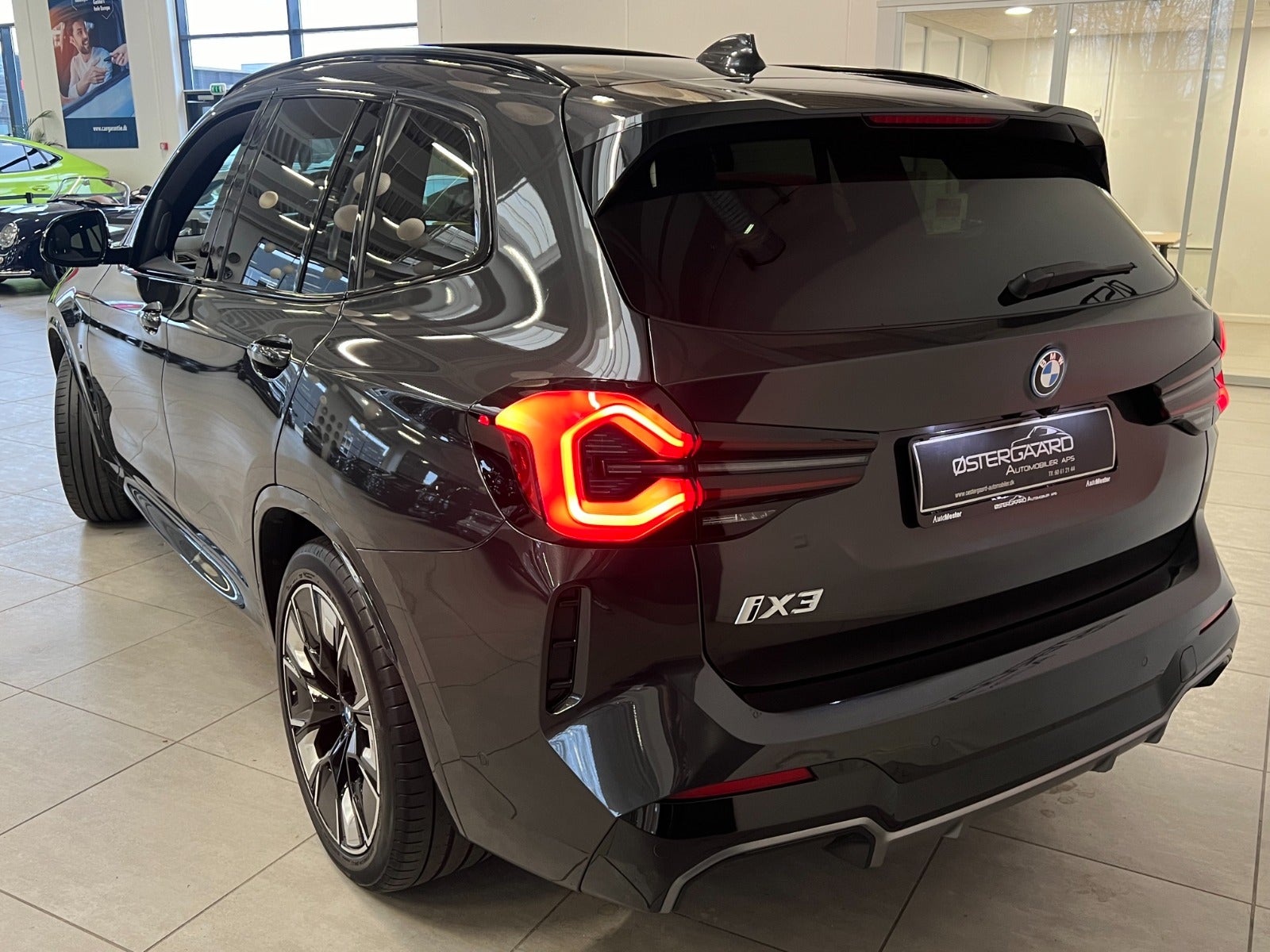 BMW iX3 2023