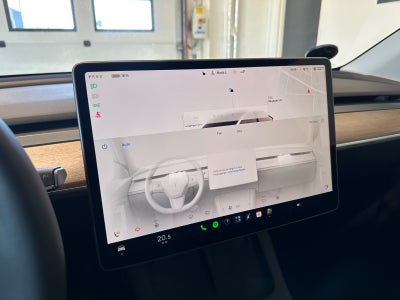 Tesla Model Y RWD