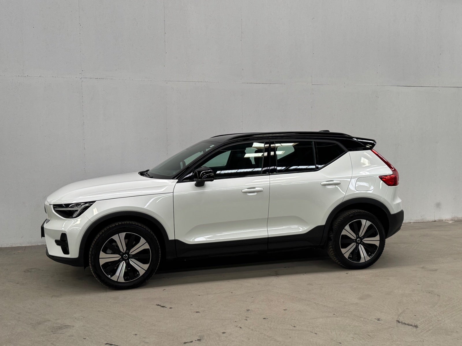 Volvo XC40 P6 ReCharge Core A