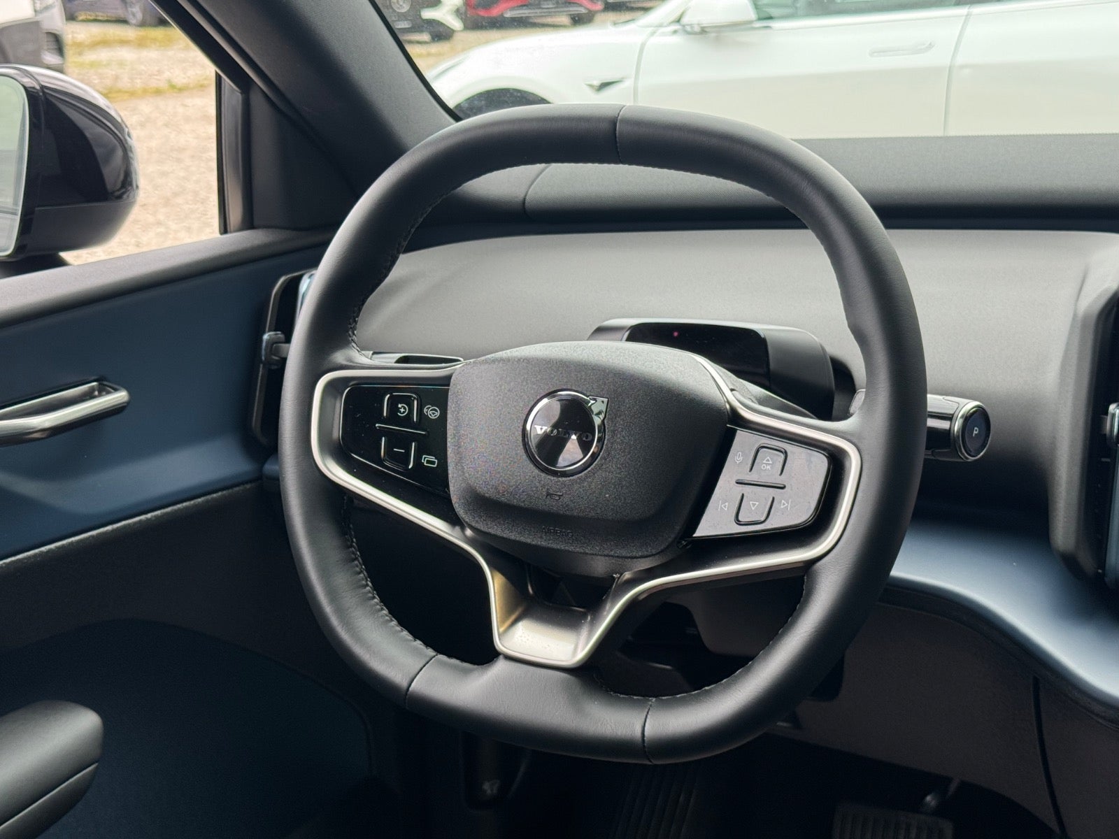 Billede af Volvo EX30  Extended Range Ultra