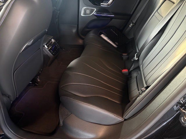 Mercedes EQE300 AMG Line