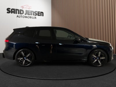 BMW iX xDrive45 M-Sport