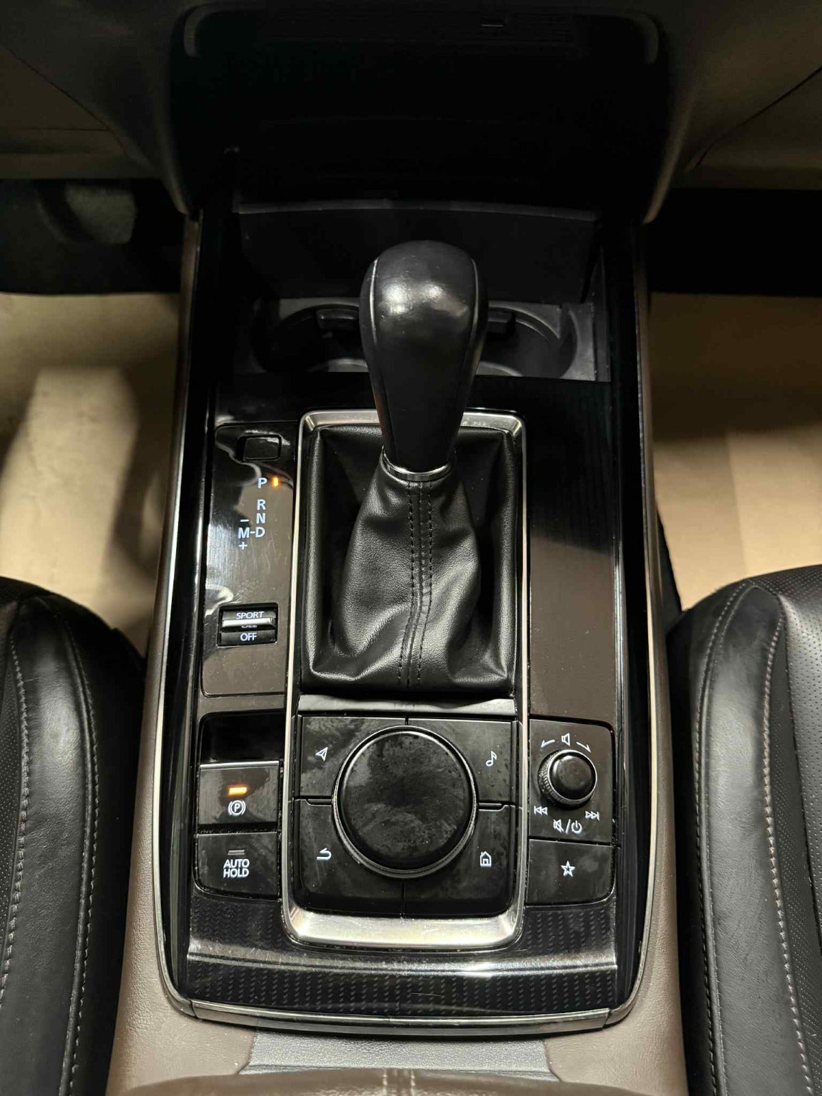 Billede af Mazda CX-30 2,0 e-SkyActiv-G 150 Cosmo Tech aut.