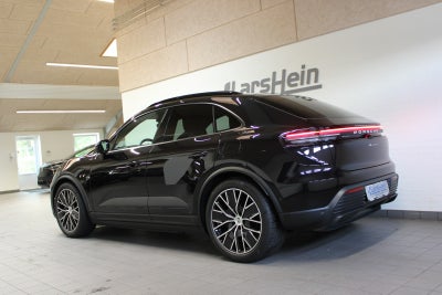 Porsche Macan 4 