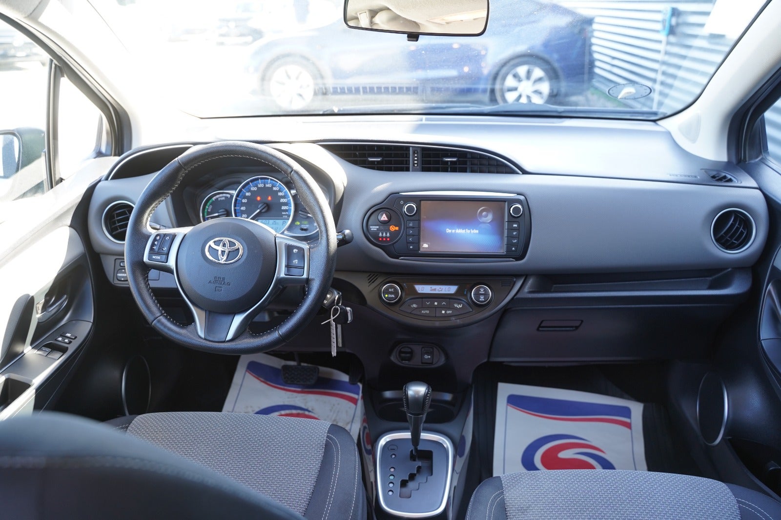 Billede af Toyota Yaris 1,5 Hybrid H2 e-CVT