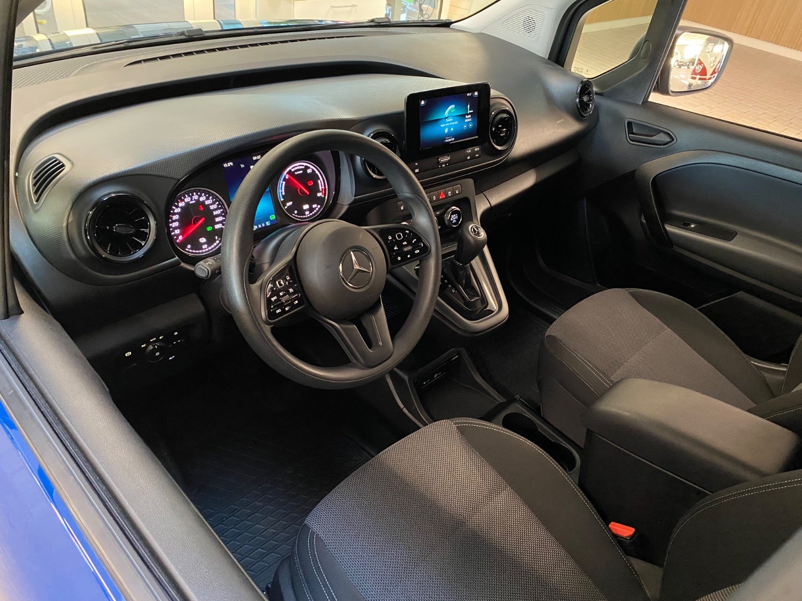 Mercedes eCitan A3 Basis Van – 10
