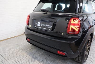 MINI Cooper SE Classic Trim