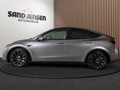 Tesla Model Y Performance AWD