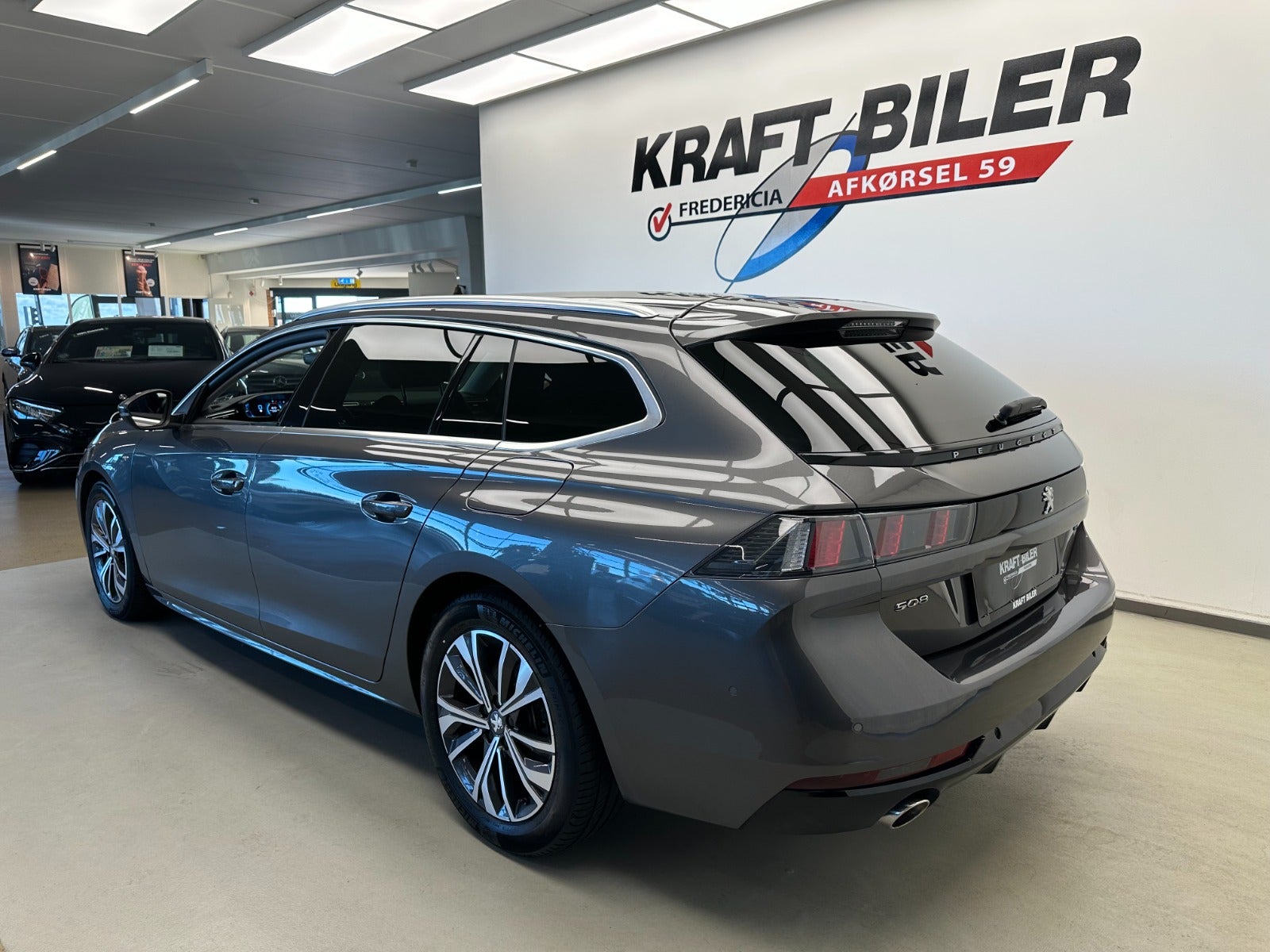 Billede af Peugeot 508 1,6 Hybrid Allure Pack SW EAT8