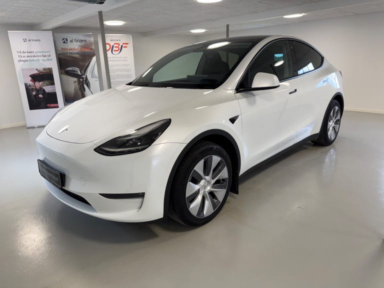 Tesla Model Y Long Range AWD