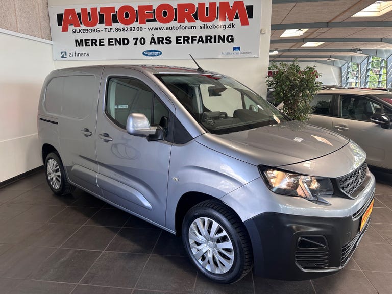 Peugeot Partner BlueHDi 130 L1V1 Ultimate EAT8 Van