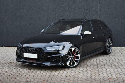 Audi RS4 2,9 TFSi Avant quattro Tiptr. 5d