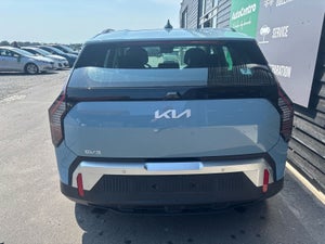 Kia EV3 Long Range Access