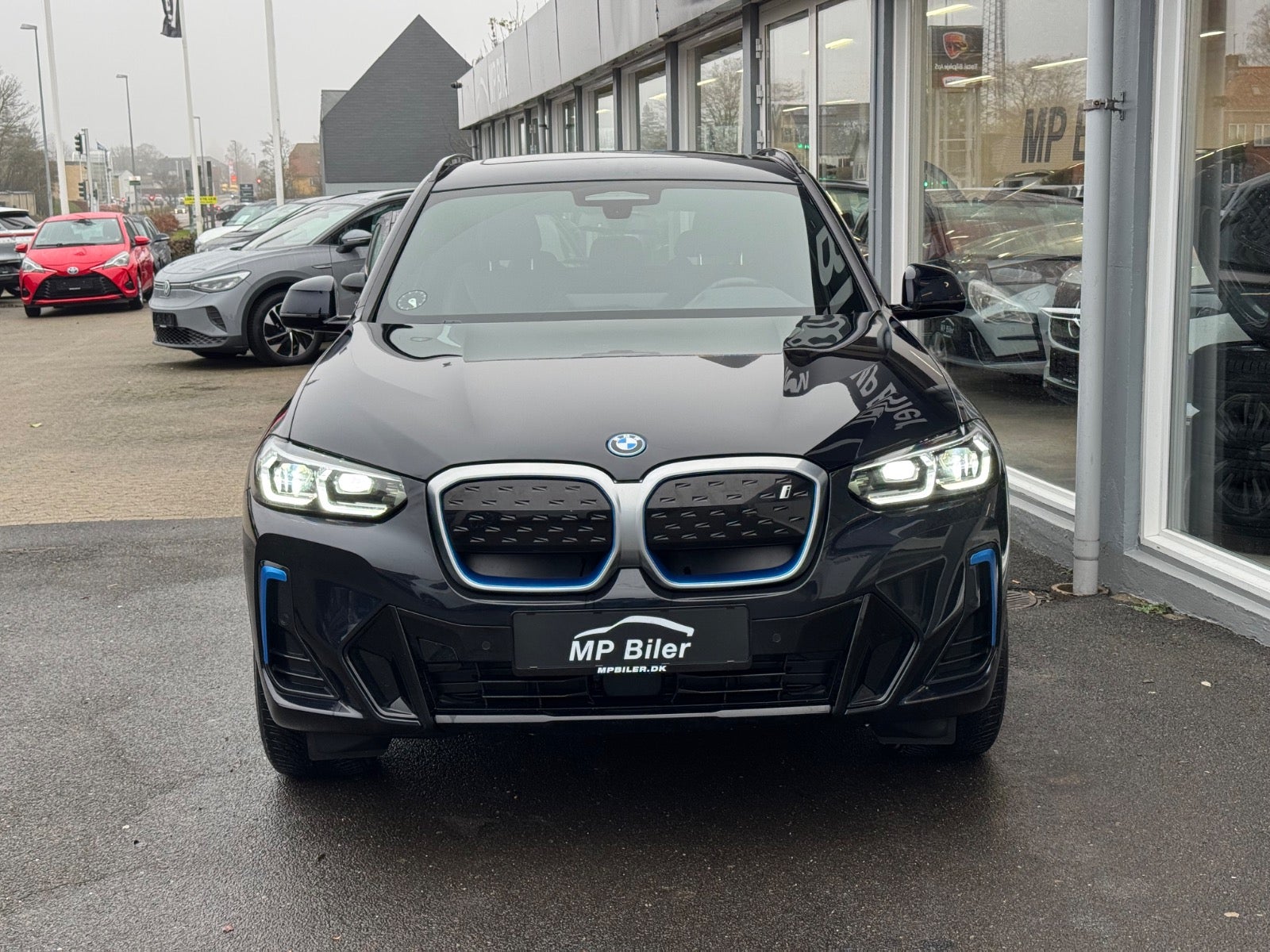 Billede af BMW iX3  Charged M-Sport