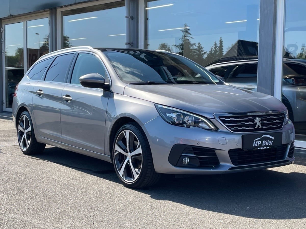 Billede af Peugeot 308 1,6 BlueHDi 120 Allure Sky SW