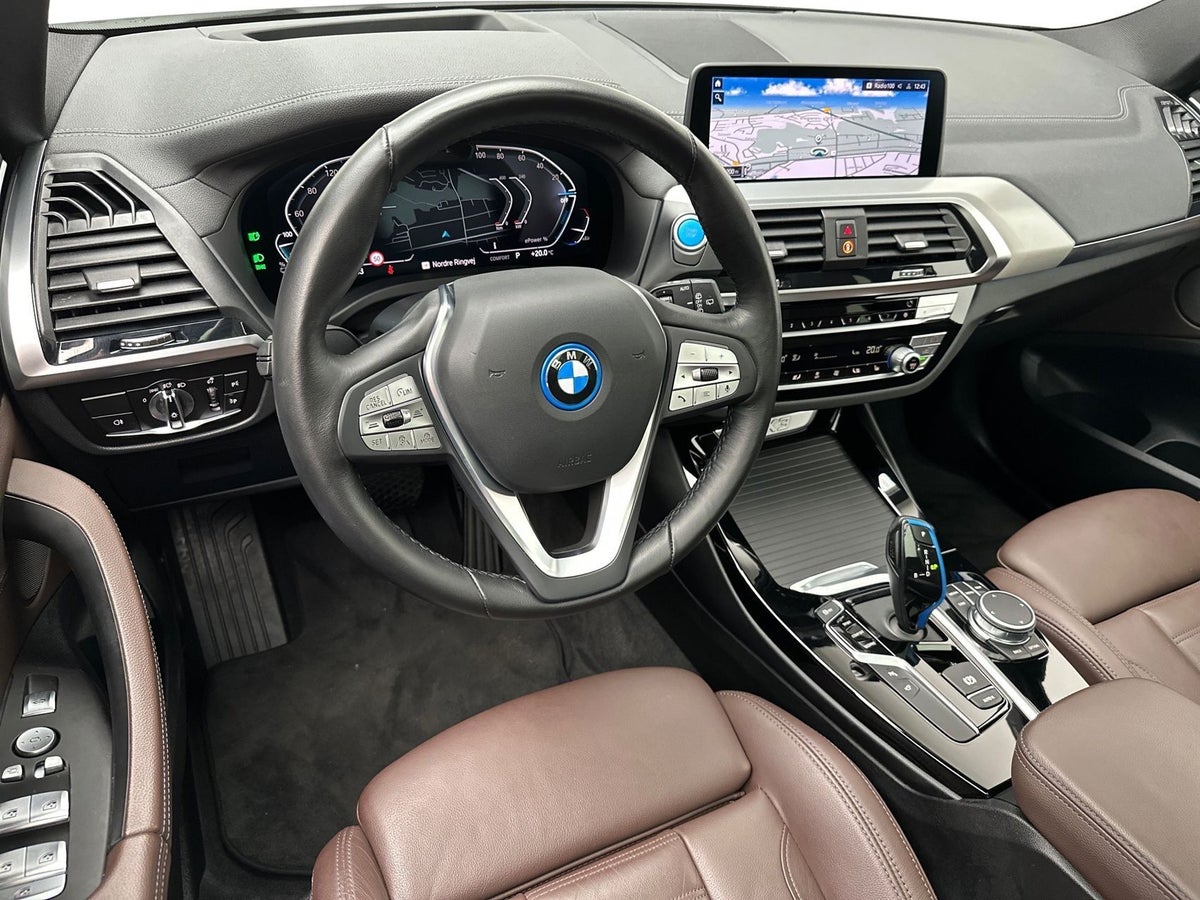 BMW iX3 Charged Plus billede 7