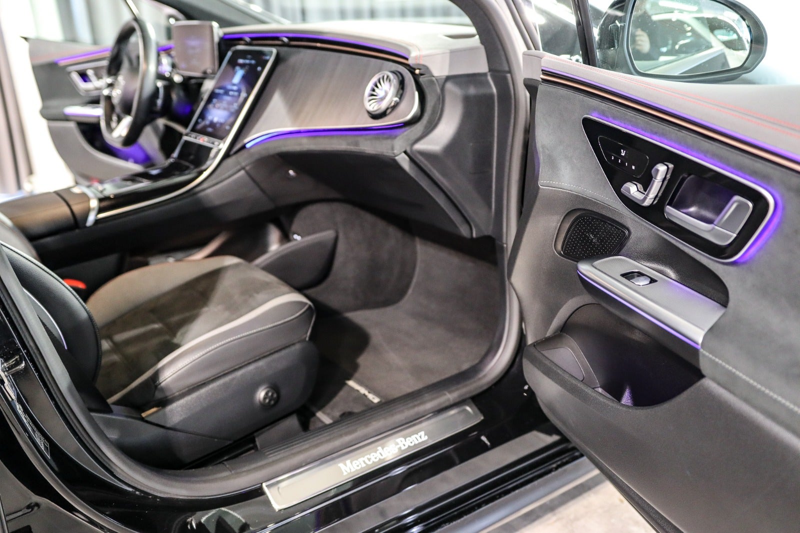 Billede af Mercedes EQE350 AMG Line