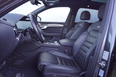 VW Touareg TDi 286 R-line aut. 4Motion Van