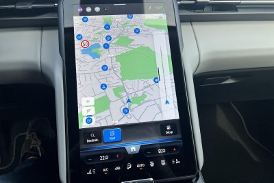 Ford Explorer Premium Extended Range