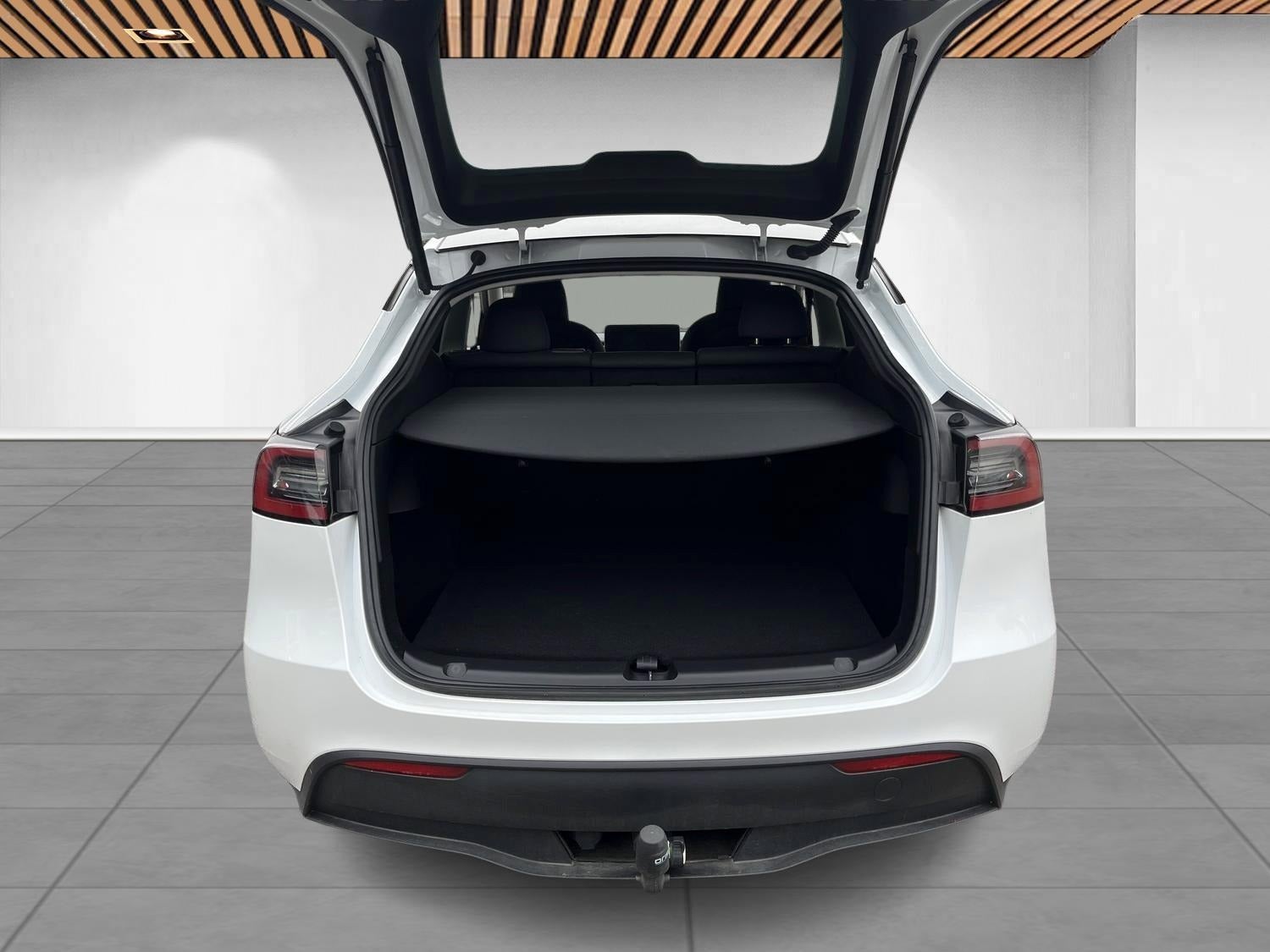 Billede af Tesla Model Y  RWD