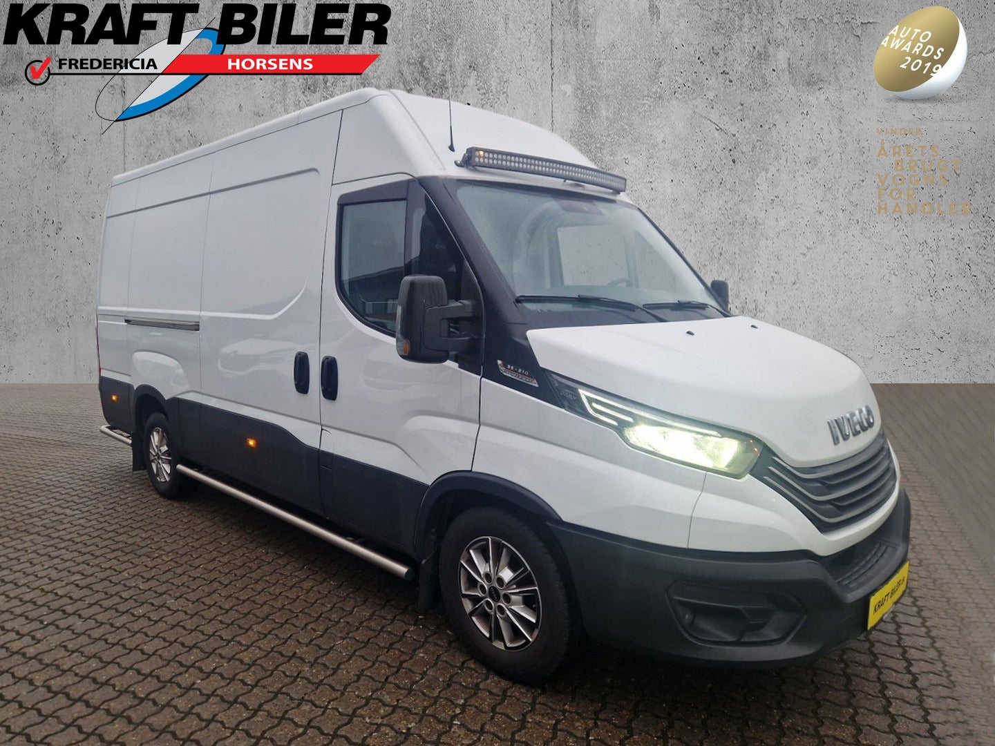 Billede af Iveco Daily 3,0 35S21 12m³ Van AG8