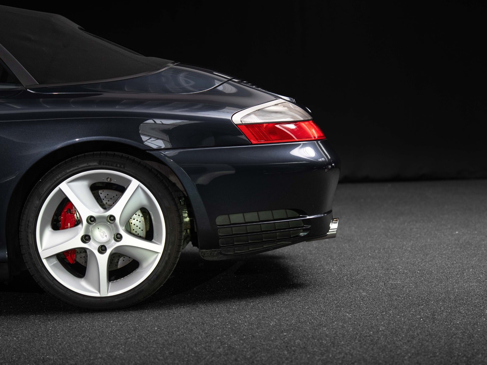 Gallery image 5 of 18