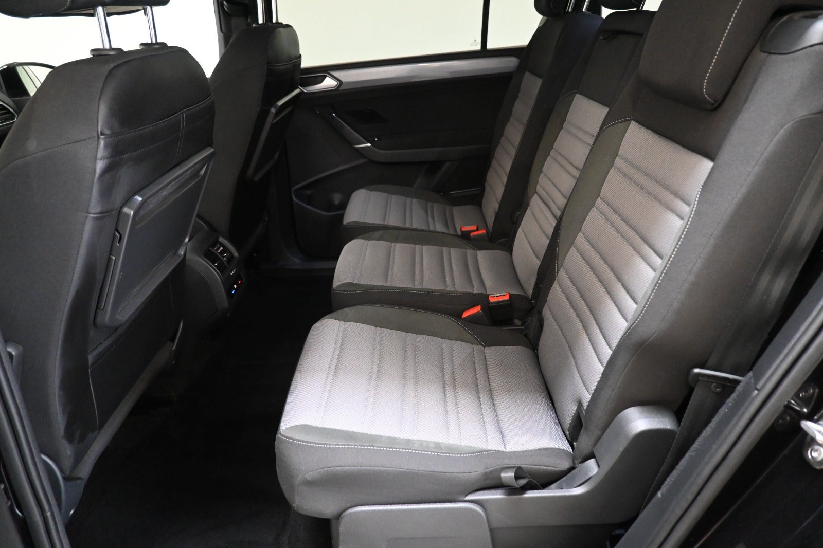 VW Touran TSi 150 R-line DSG 7prs