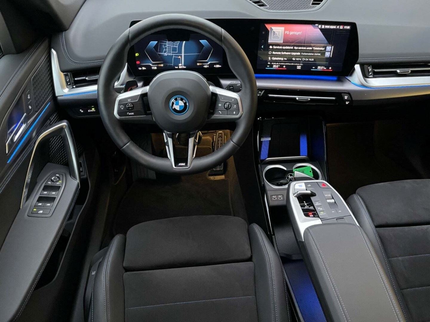 BMW iX1 2023