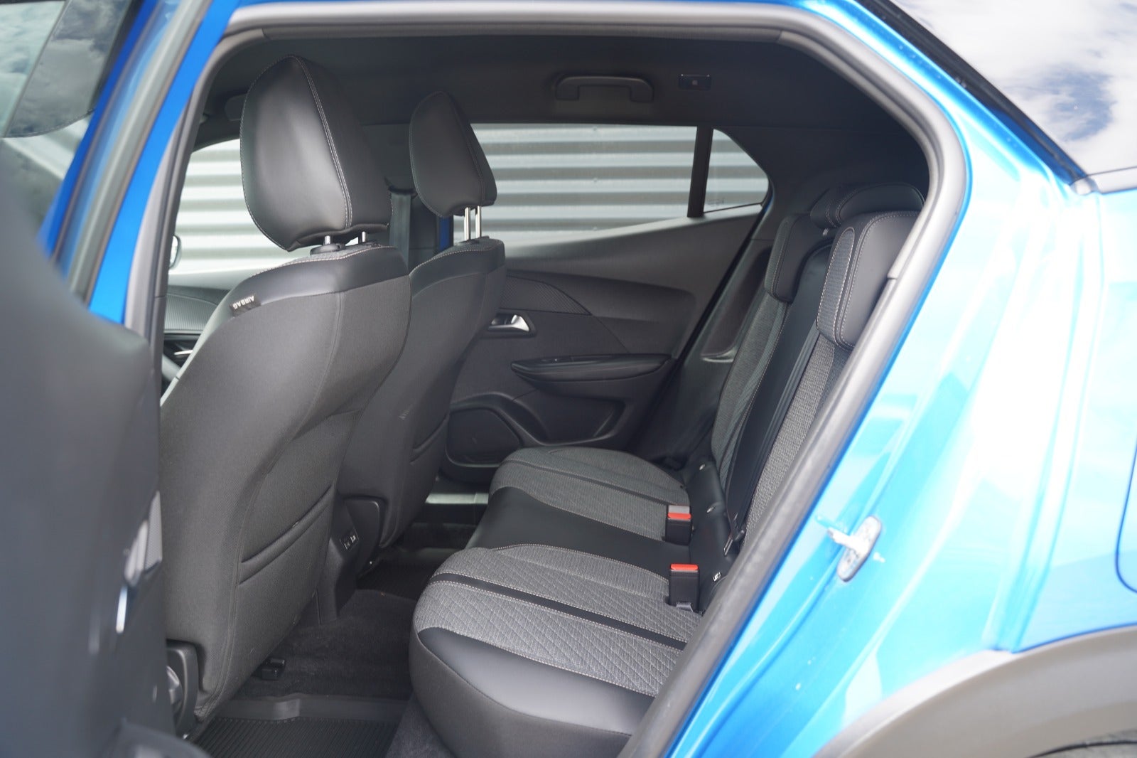 Billede af Peugeot 2008 1,2 PureTech 130 Allure EAT8