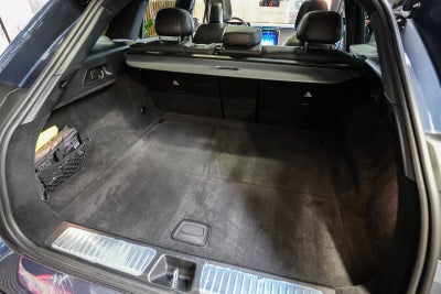 Mercedes EQE350 SUV