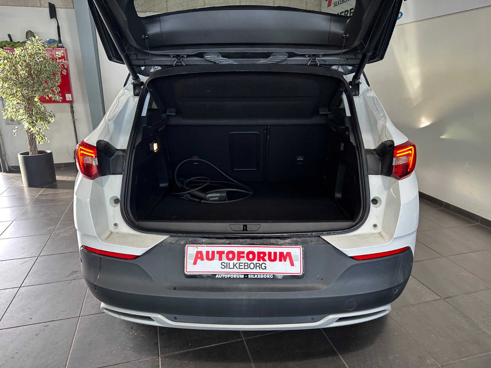 Opel Grandland X Hybrid Ultimate aut.