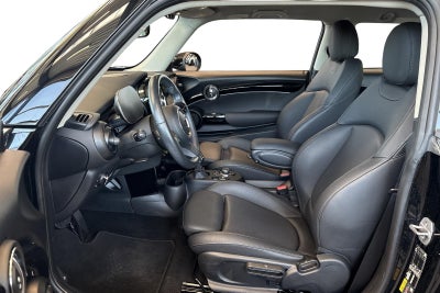 MINI Cooper SE Classic Trim