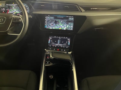 Audi e-tron Advanced quattro Van