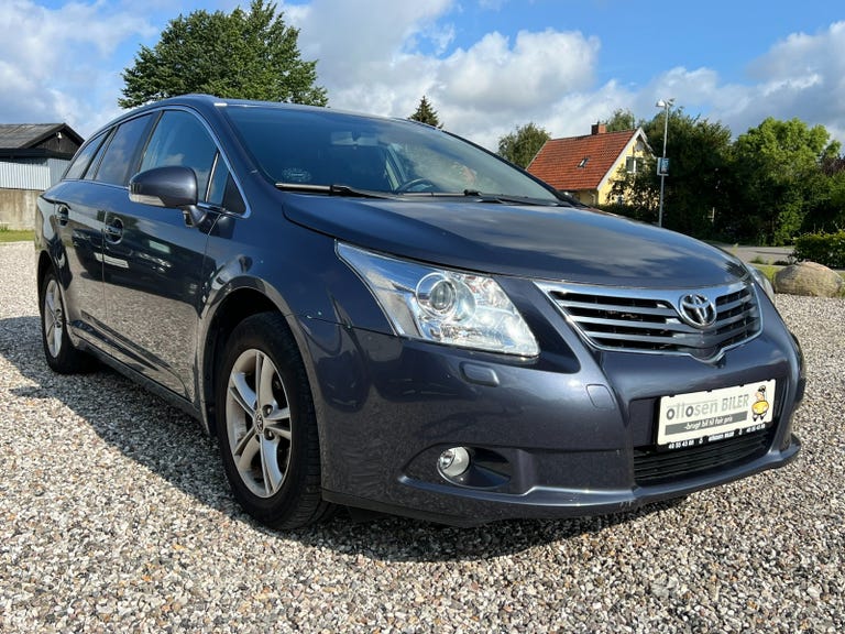 Toyota Avensis VVT-i T3 stc. E-CVT