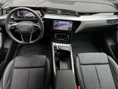 Audi Q8 e-tron S-line quattro billede 3