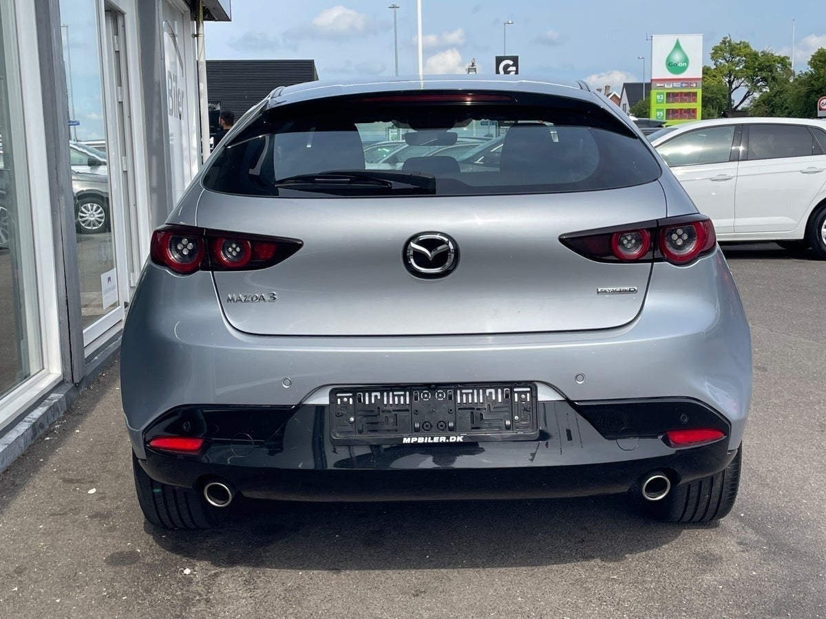 Billede af Mazda 3 1,8 SkyActiv-D 116 Sky aut.