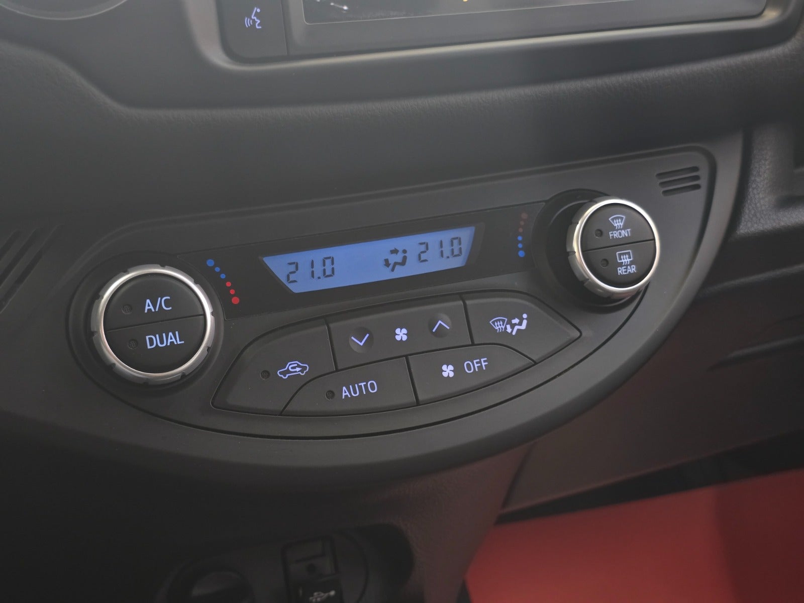 Billede af Toyota Yaris 1,5 Hybrid H3 Limited Smart e-CVT