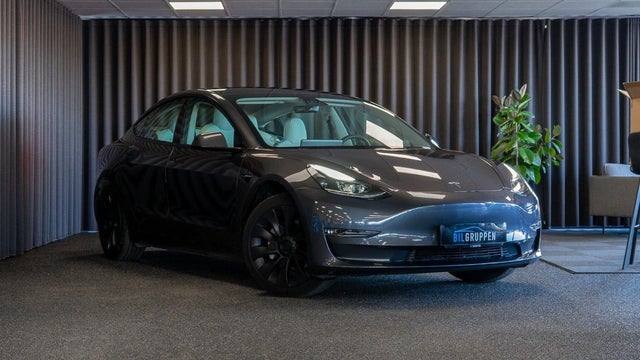 Tesla Model 3  Standard Range+ RWD