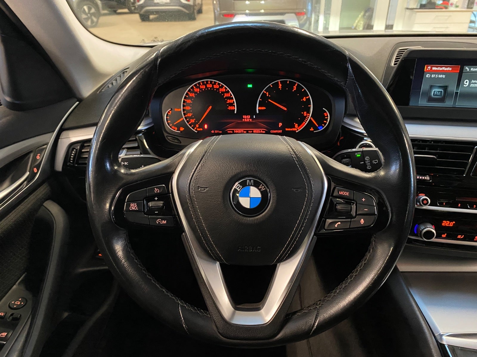 BMW 530d Touring aut. – 14