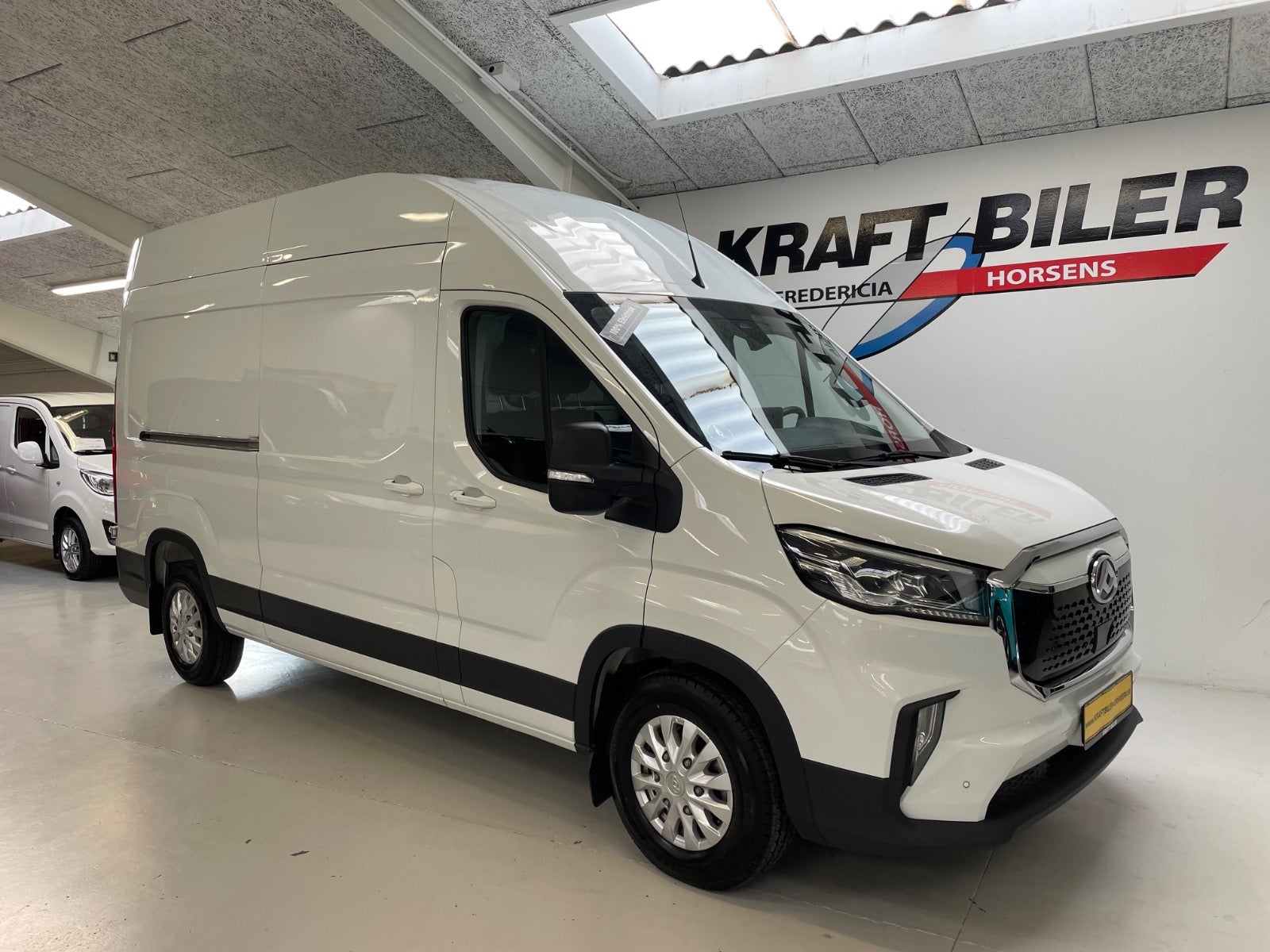 Billede af Maxus e-Deliver 9 88 L3H3 Kassevogn
