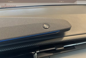 Ford Explorer Premium Extended Range