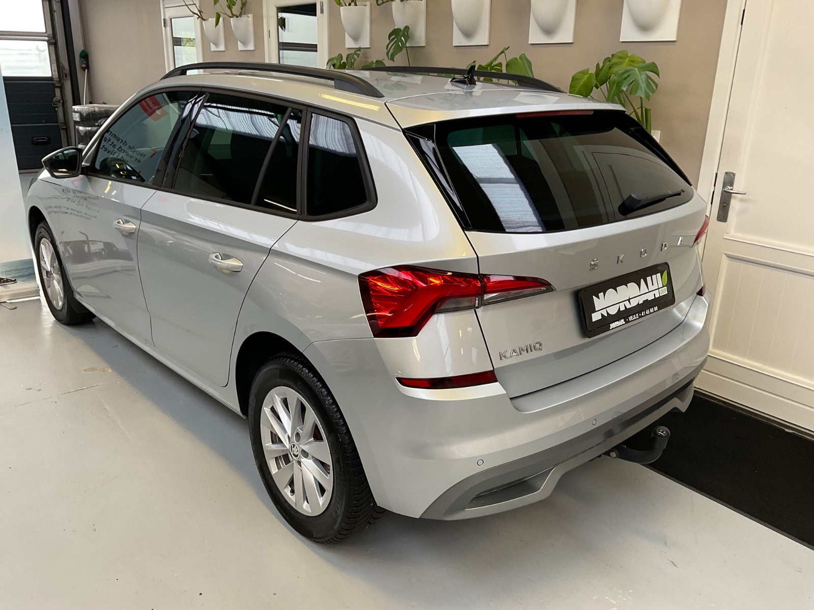 Skoda Kamiq 1,0 TSi 110 Tour de France DSG 5d - 4