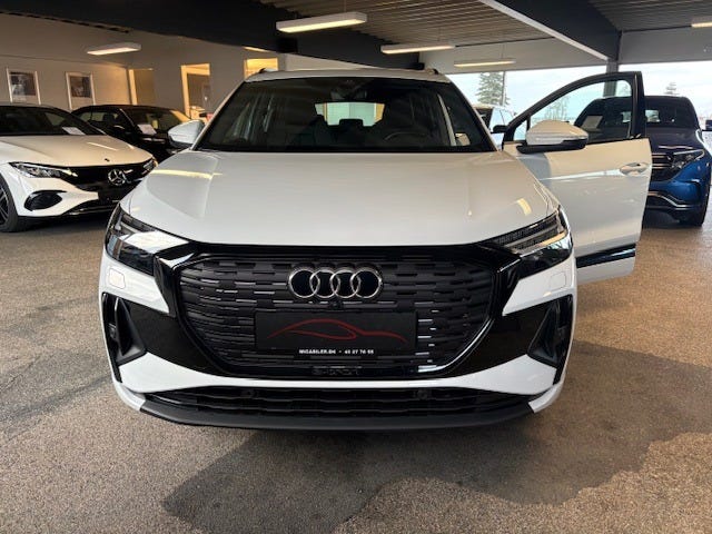 Audi Q4 e-tron Attitude S-line