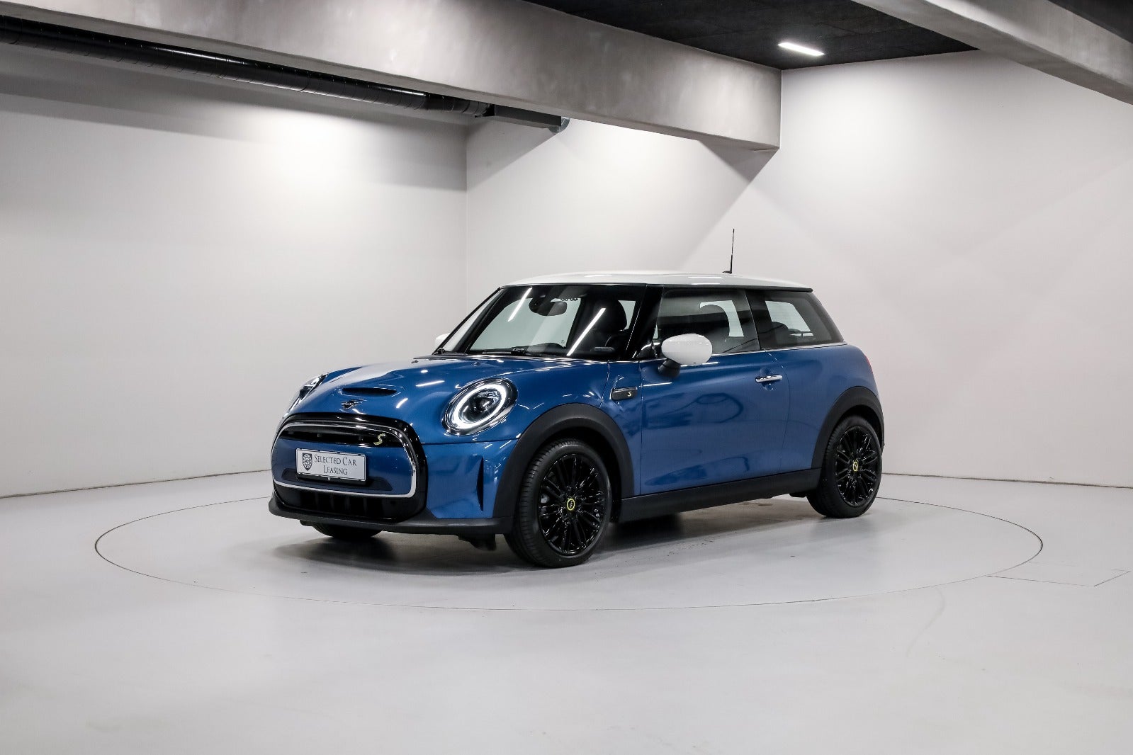 MINI Cooper SE Classic Trim