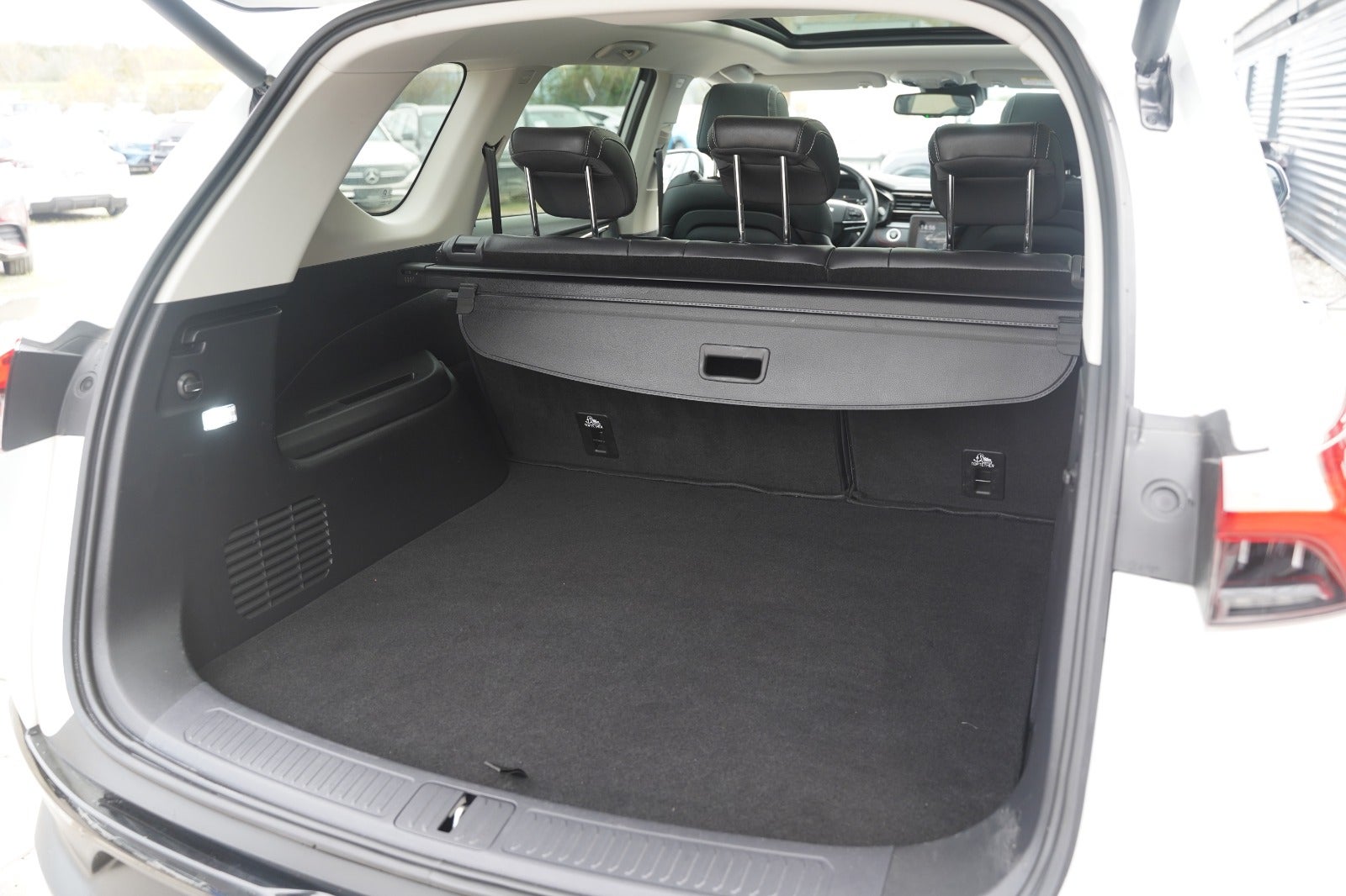 Billede af Maxus Euniq6 70