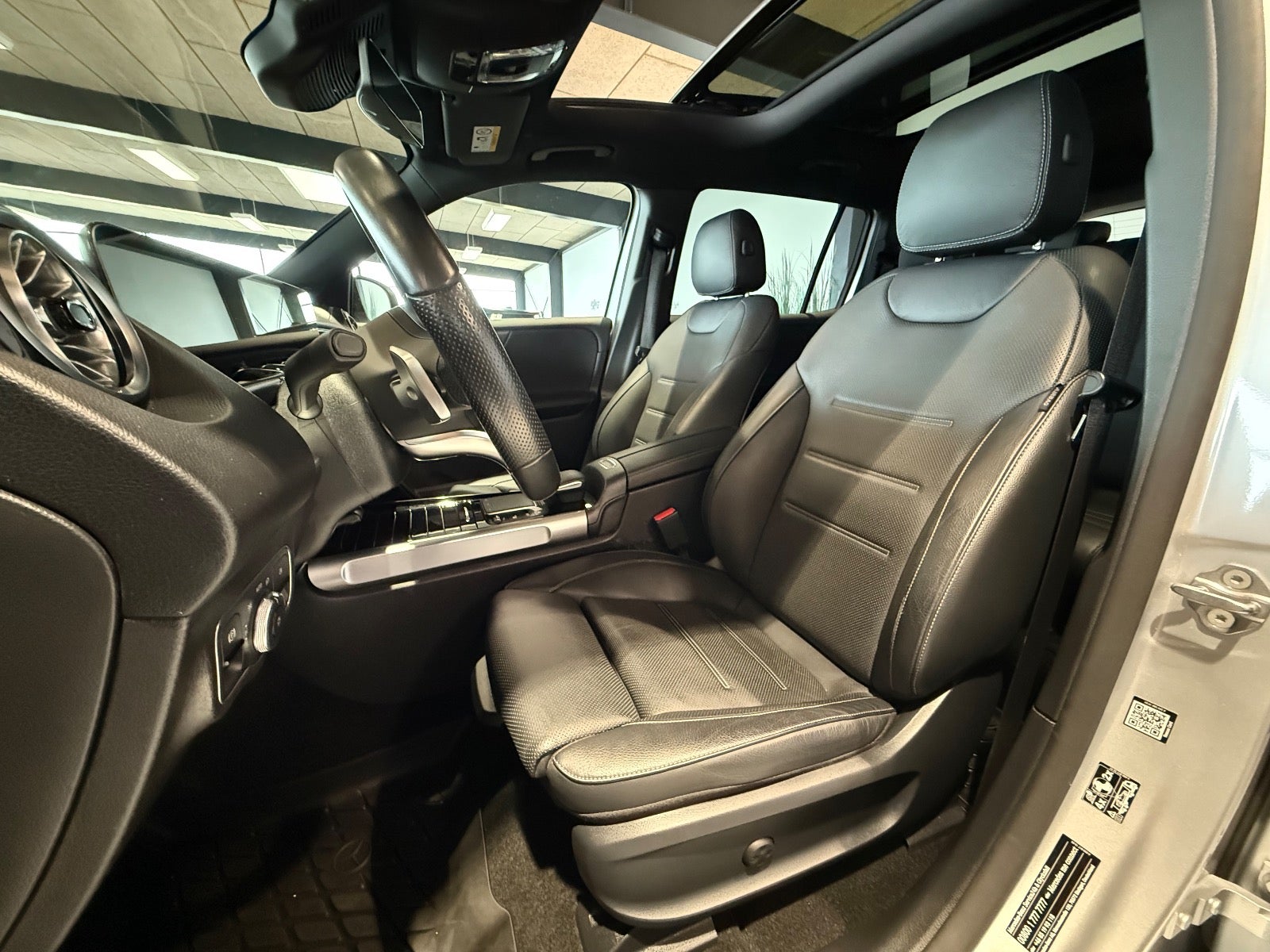 Billede af Mercedes EQB300  AMG Line 4Matic