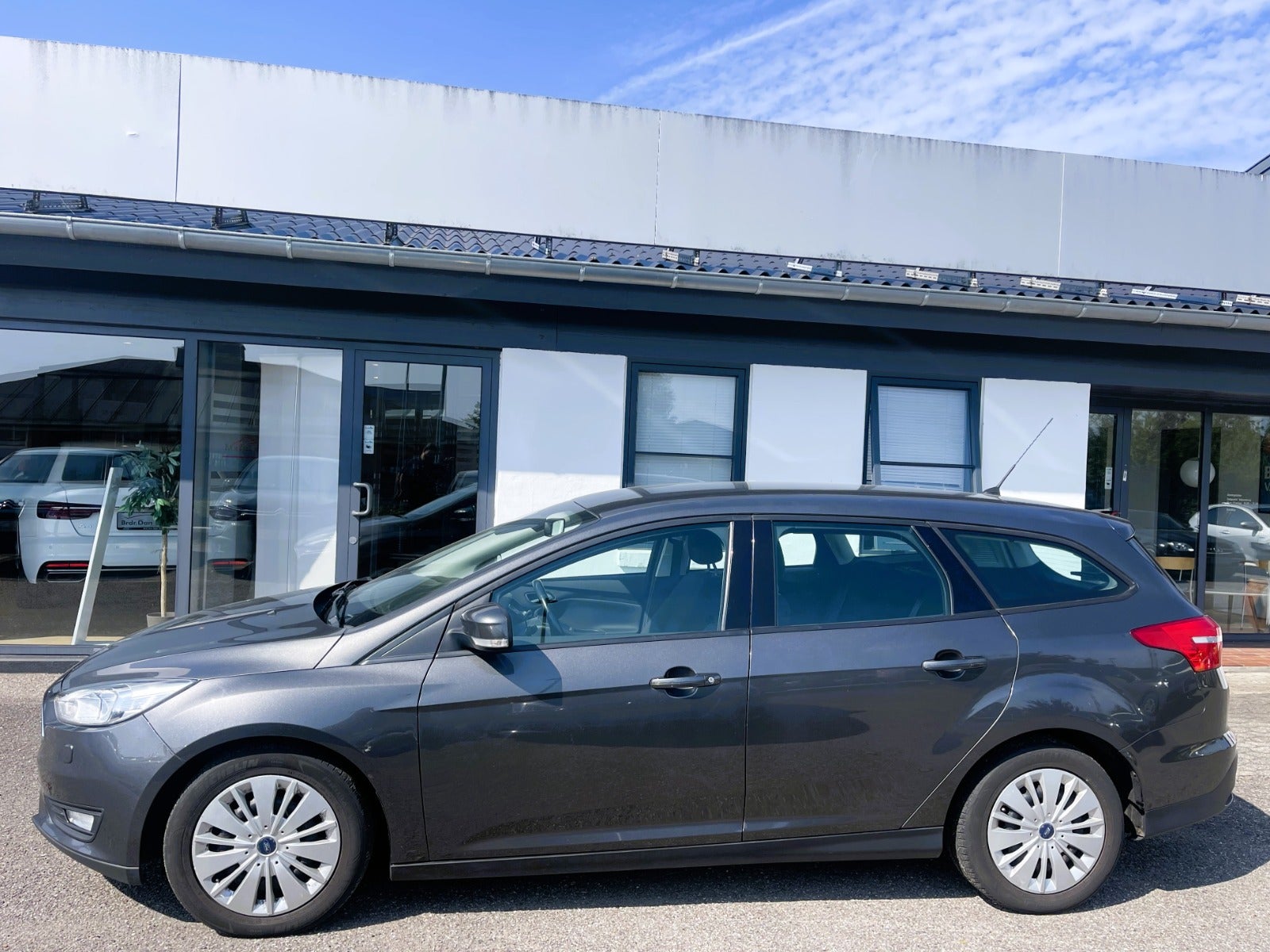 Billede af Ford Focus 1,0 SCTi 100 Titanium stc.