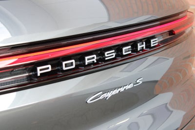 Porsche Cayenne S E-Hybrid Tiptr.