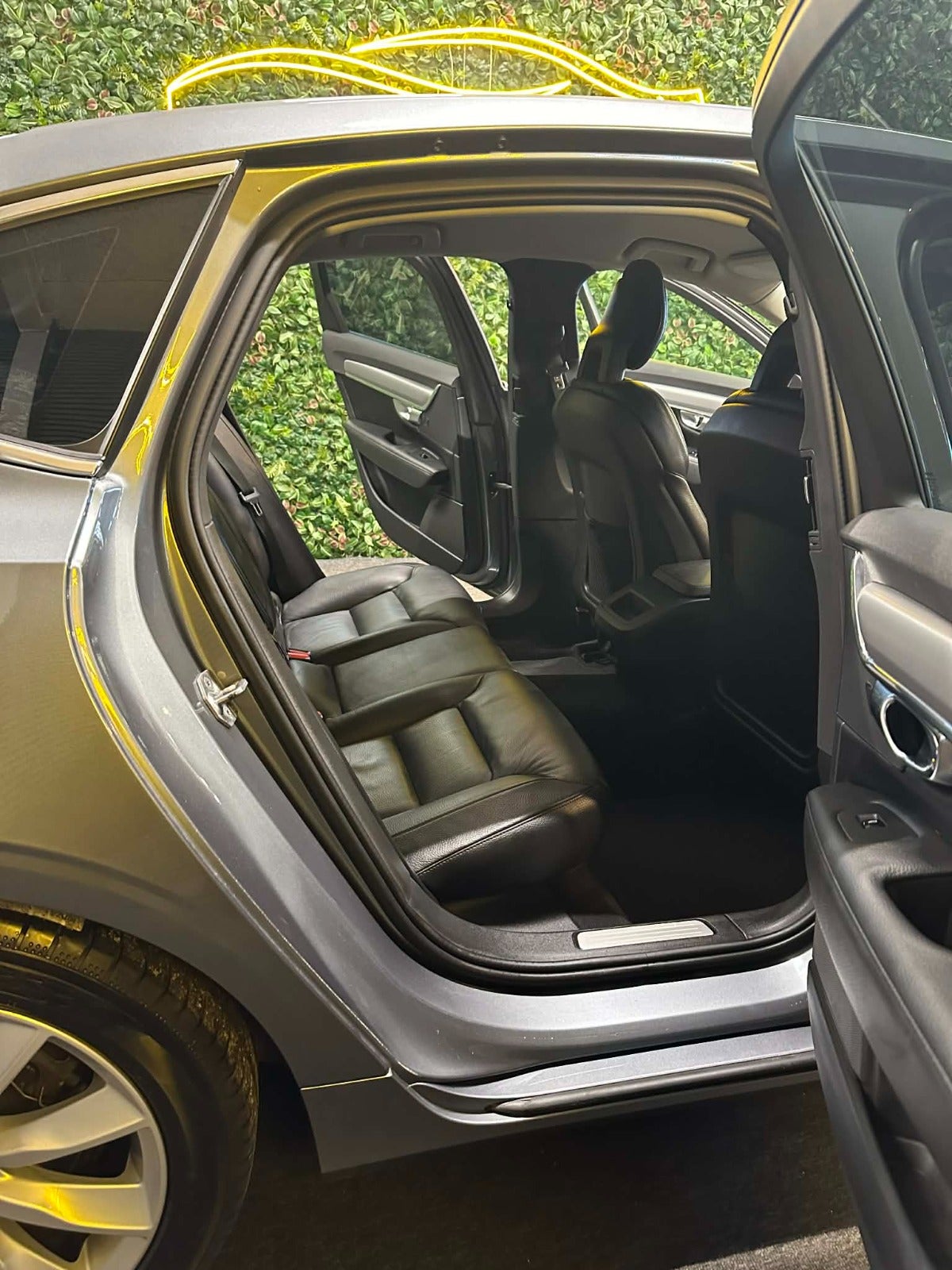 Billede af Volvo S90 2,0 T4 190 Momentum aut.